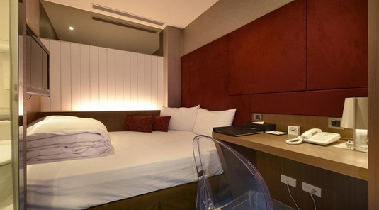 舞衣新宿南京館