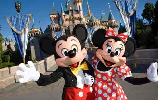 春節獨家限時省♯ZIPAIR．東京樂遊四大主題溫泉5日｜東京迪士尼、品川水族館 、富士野生動物園、雪樂園戲雪、忍野八海