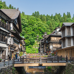 【東北特惠選】5天 藏王御釜.絕美只見線.大內宿.銀山溫泉.季節採果.會津鐵道.豬苗代香草園.燒肉吃到飽.溫泉泡湯 (新潟進/仙台出)