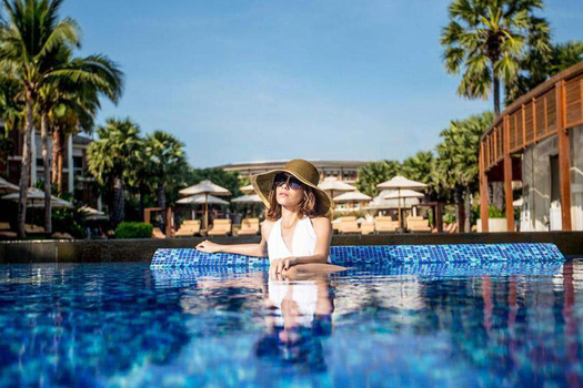 親子同樂會♯【典藏華欣】保證入住頂級洲際酒店兩晚、叢林水上樂園、米推海南雞飯 五日(含稅)