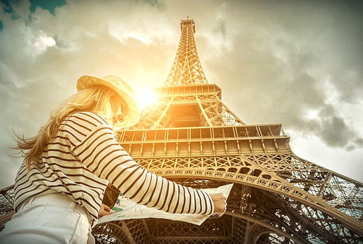 限量法比荷～羅浮宮三遊船、蒙帕納斯登頂、六大世界遺產、百年地窖餐廳10日