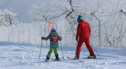 龍平滑雪場純課程