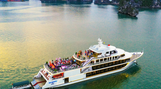 11/23成團|北越雙龍灣5日~下龍灣豪華遊輪.陸龍灣小舟.米其林推薦餐廳