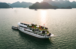【新路線】 越南蘭哈灣2天1夜觀光遊船之旅（Alova Cruise Boutique提供）