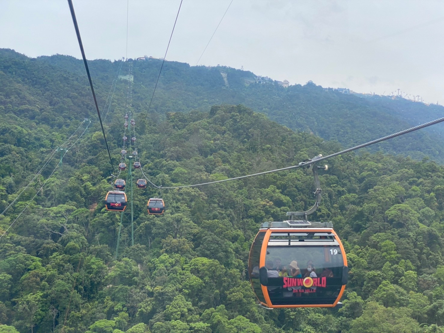 夏日即食行樂♯虎航~經典五星峴港五日(巴拿山．黃金佛手、會安古鎮、美山遺址)