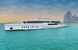 迪拜巨型遊艇巡航之旅