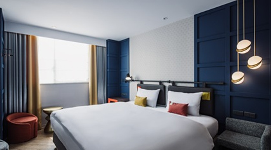 悅樂旅店 - 台中站前 