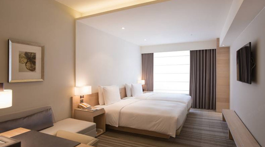 【2026台北燈節】台北和逸飯店.忠孝館2天