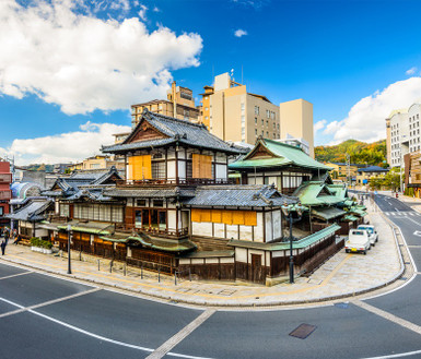 高松四國秘境之旅 松山城 島波海道 四萬十川 大小步危峽 栗林公園 道後溫泉五日關團 Eztravel易遊網