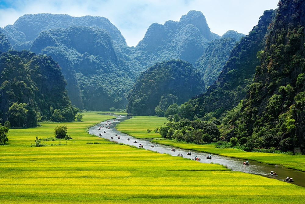 越南旅遊|河內漫遊、下龍灣仙境、陸龍灣小舟探險、水上木偶戲、超值5日