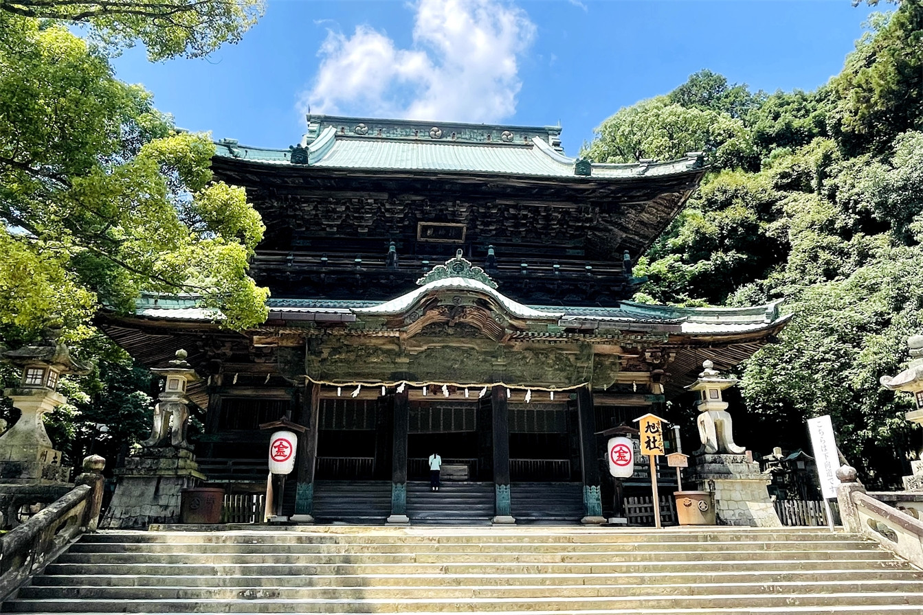 破盤最低價．超值四國伴自助 5 日｜神隱少女道後溫泉、金刀比羅宮、別子銅山小火車~特別安排淘金體驗、天空之鏡~父母之濱(2人一室一中床方案)