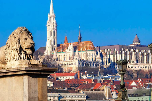 【超值奧捷匈】哈斯塔特、布達佩斯遊船、童話小鎮、布拉格慢遊三國10日