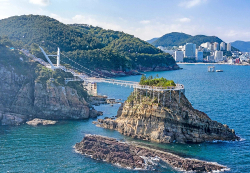 【TTE線上旅展】釜山嗨5天~大王岩、海岸列車、LUGE滑車、龍宮雲橋、明倫進士(彩妝一站)