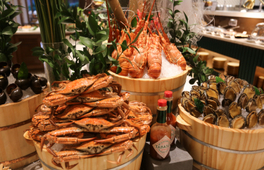 西貢樂天酒店海鮮自助餐體驗
