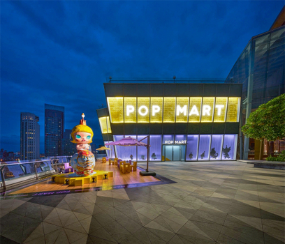 低價來襲♯【泰國特賣會、破盤曼芭5日】綠山動物園長頸鹿餵食趣、泡泡瑪特旗艦店、彩虹沙灘俱樂部 17 合 1、LV經典奇幻博物館、生猛流水蝦吃到飽(不二價)