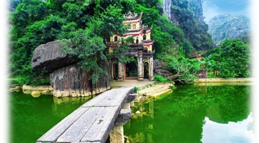 遇見北越5天.下龍頂級國賓號、漫遊雙龍灣、樂天百貨(台中出發/無購物.含稅簽)