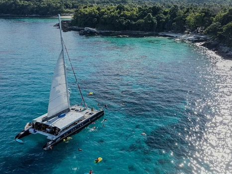 年終揪團特賣♯虎哩普吉|踏浪6日魅影帆船跳島吃喝.一島一飯店.必比登美食.攀牙灣秘境.按摩