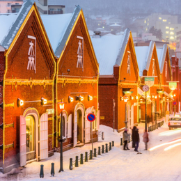 【激安北海道】函館百萬夜景x金森紅磚倉庫．北廣島OUTLET．浪漫小樽運河．小丑漢堡．成吉思汗烤肉放題．名湯饗宴4天