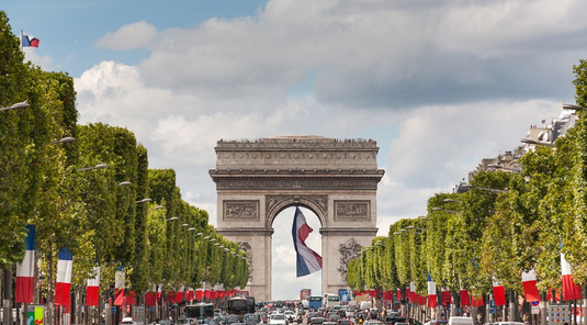 ◆魅力歐洲◆Bonjour Paris~巴黎拜金女7天【奧薇小鎮、葡國海鮮牛排大餐】