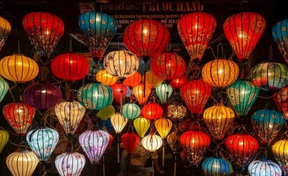 歲末犒賞♯【易遊嚴選】全程五星飯店.迦南島.會安古鎮.巴拿山.五行山5天(高雄出發/含稅簽)