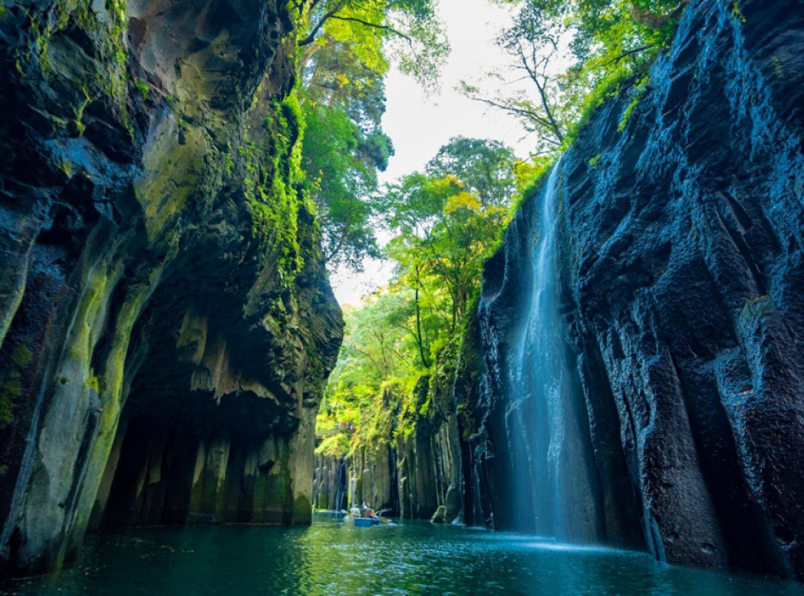 【夏末超激省】童話湯布院．秘境高千穗峽．浪漫柳川遊船．國寶熊本城．太宰府天滿宮 5天