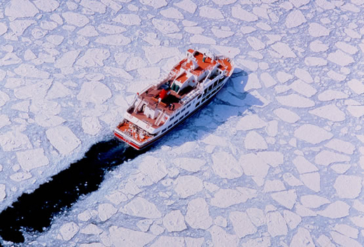 易起FUN寒假♯走吧北海道破冰~無自理餐.冰釣.小樽.螃蟹放題五日(函/旭)