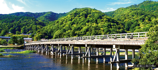暑假揪團超省♯輕旅關西‧和服體驗5日~京都、大阪、奈良~浪漫嵐山渡月橋+超人氣奈良梅花鹿公園