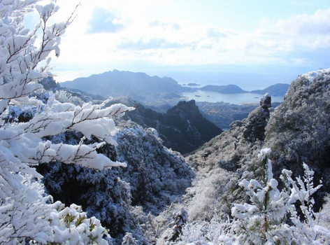 春節獨家限時省♯【冬戀小豆島】寒霞溪纜車．二十四瞳映畫村．雲之上圖書館．大步危峽谷遊船．金刀比羅宮．高知城．採草莓趣．溫泉饗宴5天